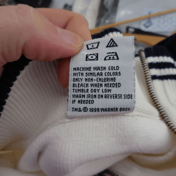 VTG Looney Tunes Thats All Folk 1/4 Zip Sweater Taz Bugs Tweetie Daffy Marvin XL - Picture 6 of 6